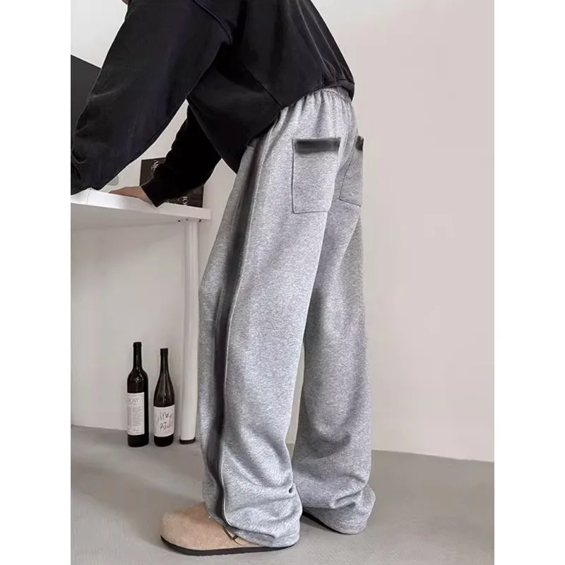 Summer Large Size Men's Casual Pants American Retro Stripes Wide Leg Sports Loose Fit Straight Cut Trousers for Daily Wear
Summer Large Size Men's Casual Pants American Retro Stripes Wide Leg Sports Loose Fit Straight Cut Trousers for Daily Wear