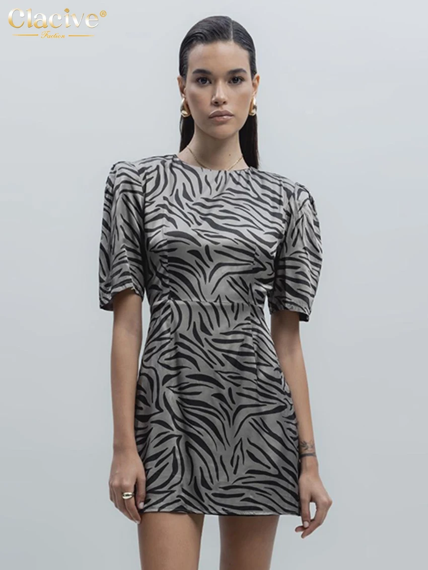 Clacive Summer Slim Print Women's Dress 2025 Fashion O-Neck Short Sleeve Mini Dresses Elegant Classic High Waist Female Dress
Clacive Summer Slim Print Women's Dress 2025 Fashion O-Neck Short Sleeve Mini Dresses Elegant Classic High Waist Female Dress
