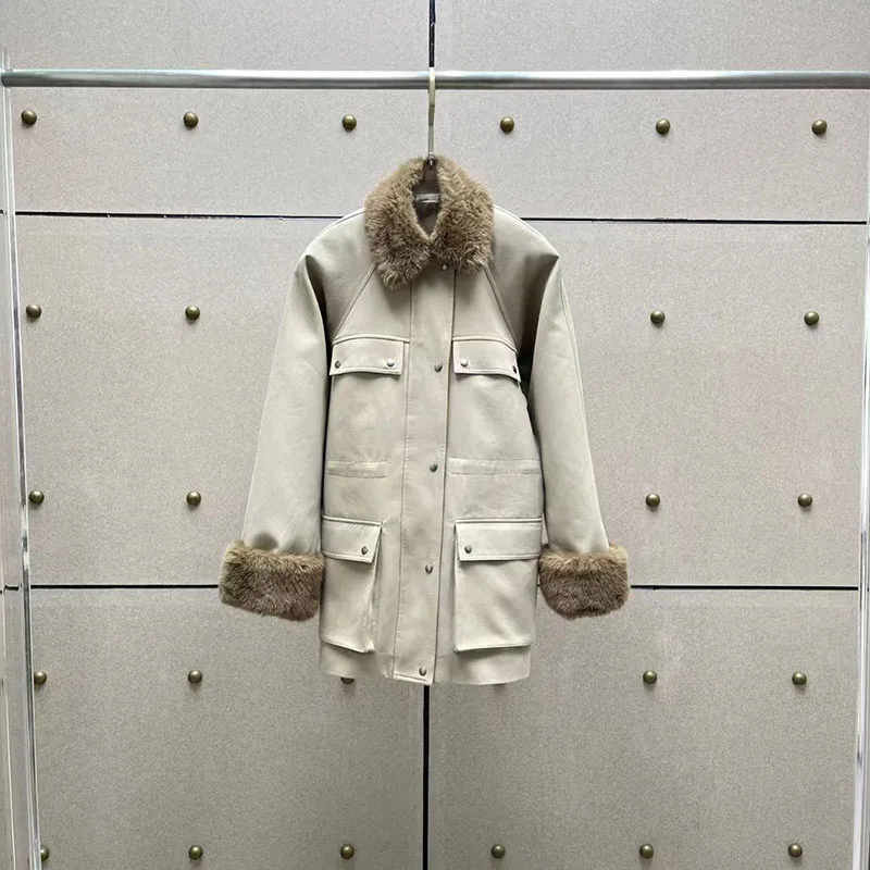 Women's Fur-Trimmed Multi-Pocket Waist-Defining Jacket Coat, Longline Coat, Premium Cotton Trench Coat, 2025, Winter, New Arriva
Women's Fur-Trimmed Multi-Pocket Waist-Defining Jacket Coat, Longline Coat, Premium Cotton Trench Coat, 2025, Winter, New Arriva