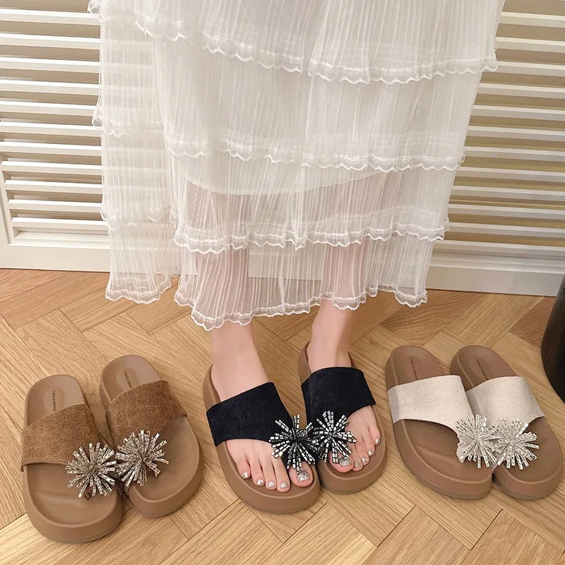 New Women's Shoes Exquisite Rhinestone Platform Slippers for Woman Fashion Vacation Casual Shoes Designer Shoes Zapatos De Mujer
New Women's Shoes Exquisite Rhinestone Platform Slippers for Woman Fashion Vacation Casual Shoes Designer Shoes Zapatos De Mujer