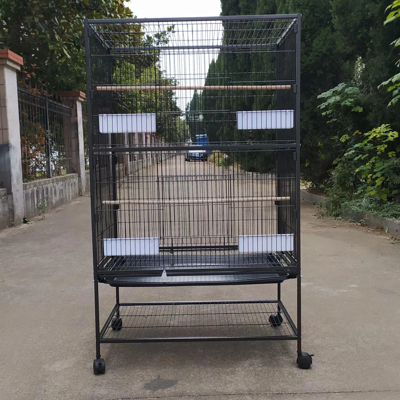 Factory Wholesale Steel Birdcage Bird Cages Big Large In Pakistan Cages Of Birds Cage Bird
Factory Wholesale Steel Birdcage Bird Cages Big Large In Pakistan Cages Of Birds Cage Bird
