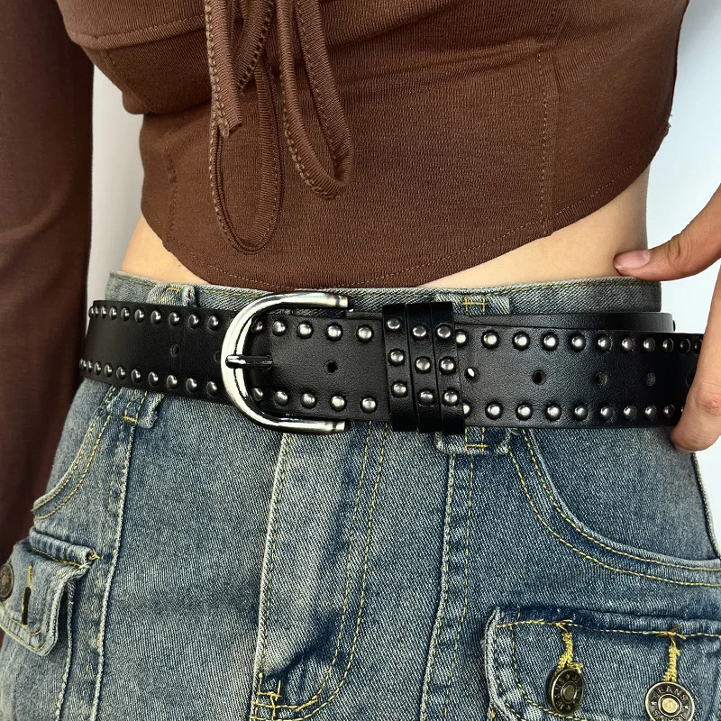 Новый женский широкий ремень в европейском и американском стиле в стиле панк, модный повседневный повседневный ремень с заклепками и джинсовыми ремнями для женщин, роскошный дизайнерский бренд
Новый женский широкий ремень в европейском и американском стиле в стиле панк, модный повседневный повседневный ремень с заклепками и джинсовыми ремнями для женщин, роскошный дизайнерский бренд