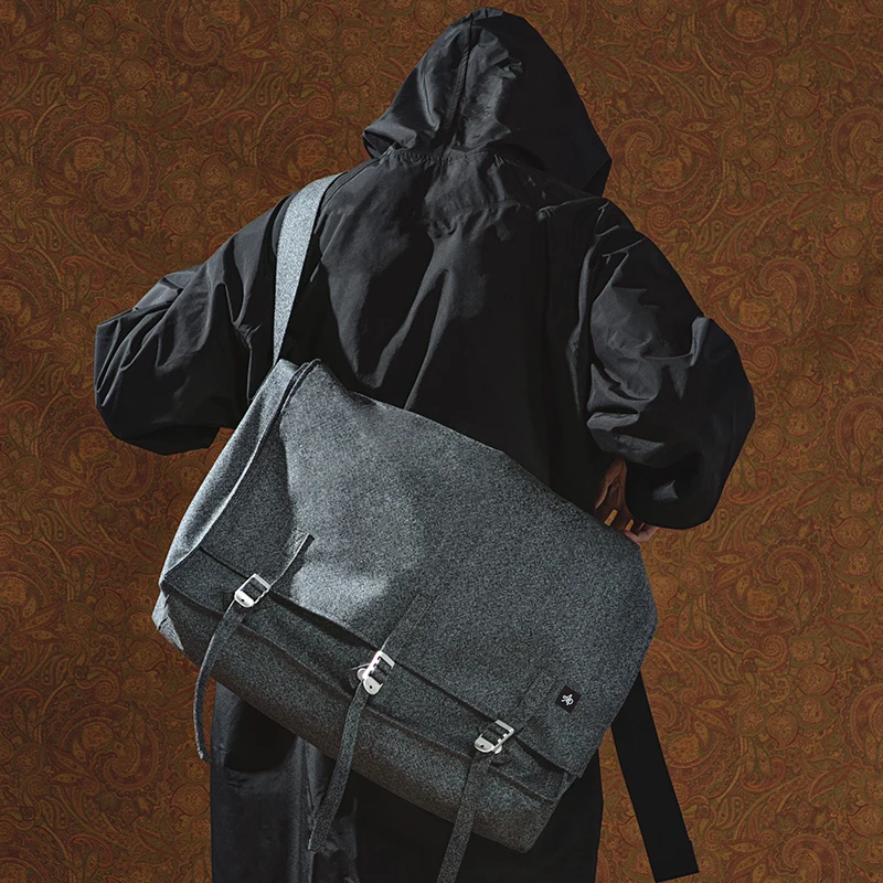 2025 American Fashion Retro Wool Fabric Women's Bag For Business Trips, Large Capacity Single Shoulder Diagonal Cross Bag Trendy
2025 American Fashion Retro Wool Fabric Women's Bag For Business Trips, Large Capacity Single Shoulder Diagonal Cross Bag Trendy