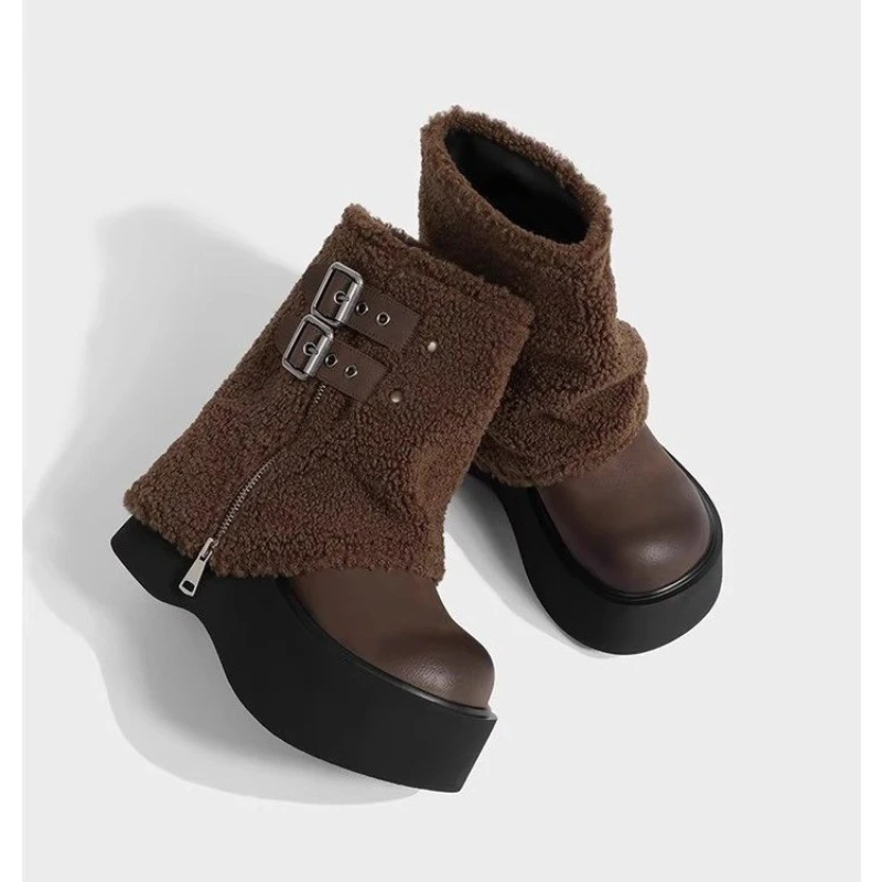 Зимние ботильоны на платформе, женские замшевые туфли на высоком каблуке, женские трендовые зимние ботильоны 2024, брендовая мотоциклетная обувь в стиле панк, Botas De Mujer
Зимние ботильоны на платформе, женские замшевые туфли на высоком каблуке, женские трендовые зимние ботильоны 2024, брендовая мотоциклетная обувь в стиле панк, Botas De Mujer