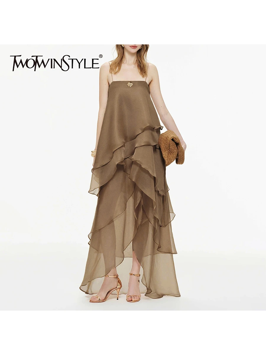 Платье TWOTWINSTYLE минималистичное с плиссировкой и вставками, с квадратным вырезом, без рукавов, с завышенной талией, свободное, однотонное, с разрезом, женское, 2026
Платье TWOTWINSTYLE минималистичное с плиссировкой и вставками, с квадратным вырезом, без рукавов, с завышенной талией, свободное, однотонное, с разрезом, женское, 2026