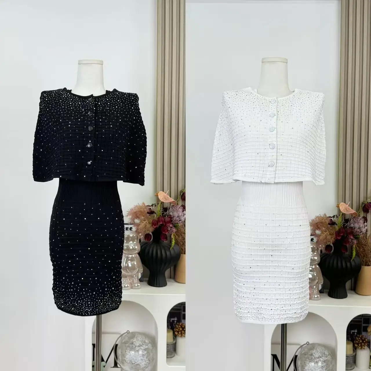 Black Fall Chic Women's Knitted Dress and Cape Coat Set 2 Pieces Autumn Sleeveless Beading Bodycon Dress And Short Coat F57
Black Fall Chic Women's Knitted Dress and Cape Coat Set 2 Pieces Autumn Sleeveless Beading Bodycon Dress And Short Coat F57