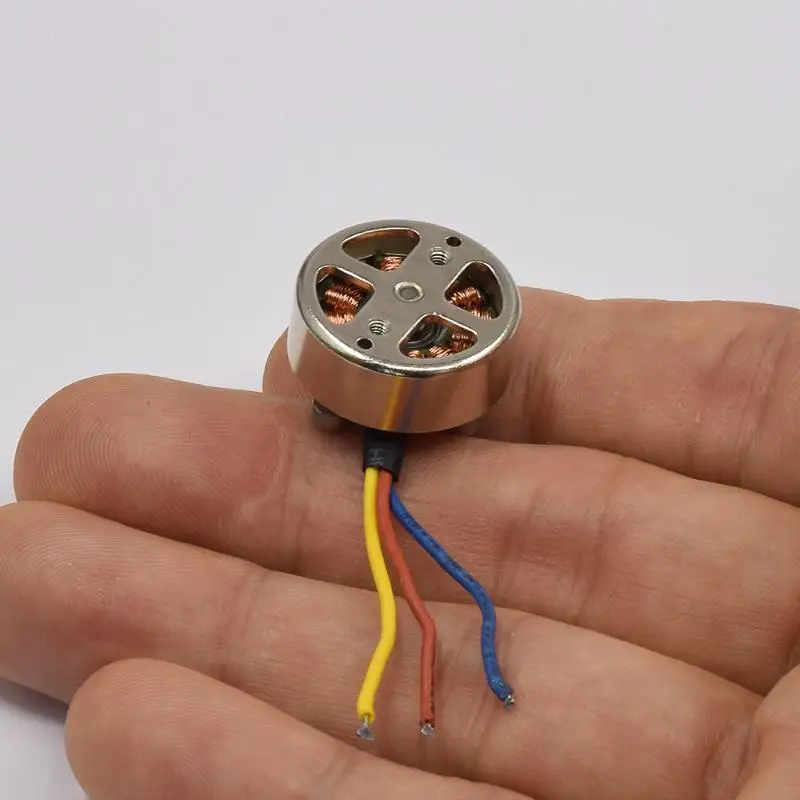 Бесщеточный двигатель для квадрокоптера 1503 2750KV, идеально подходит для FPV-дронов и радиоуправляемых самолетов
Бесщеточный двигатель для квадрокоптера 1503 2750KV, идеально подходит для FPV-дронов и радиоуправляемых самолетов