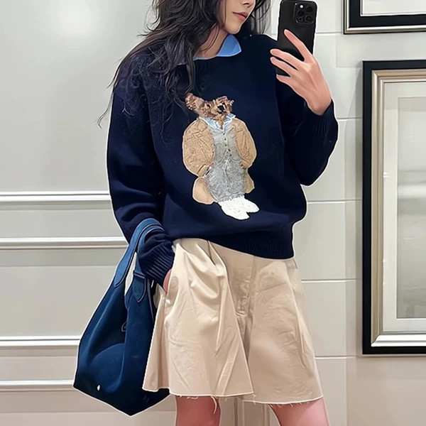 Осенне-зимний вязаный свитер свободного кроя с длинными рукавами, мультяшной вышивкой и круглым вырезом, в британском стиле, с эффектом омоложения
Осенне-зимний вязаный свитер свободного кроя с длинными рукавами, мультяшной вышивкой и круглым вырезом, в британском стиле, с эффектом омоложения