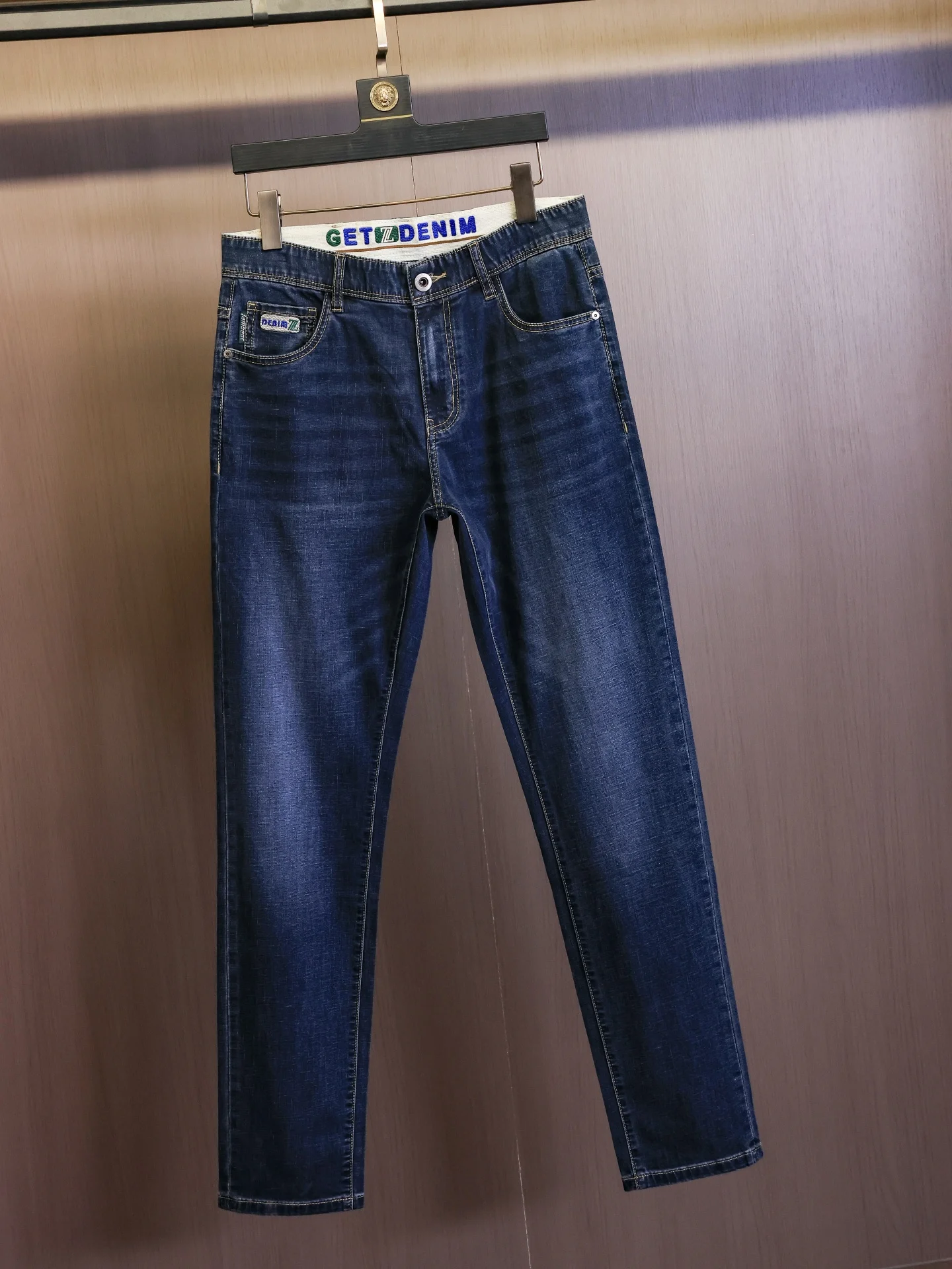 Men's Straight Leg Jeans Comfortable Micro Elastic Skin-Friendly Quick Dry Moisture Absorbent Versatile Casual Men's Denim Jeans
Men's Straight Leg Jeans Comfortable Micro Elastic Skin-Friendly Quick Dry Moisture Absorbent Versatile Casual Men's Denim Jeans