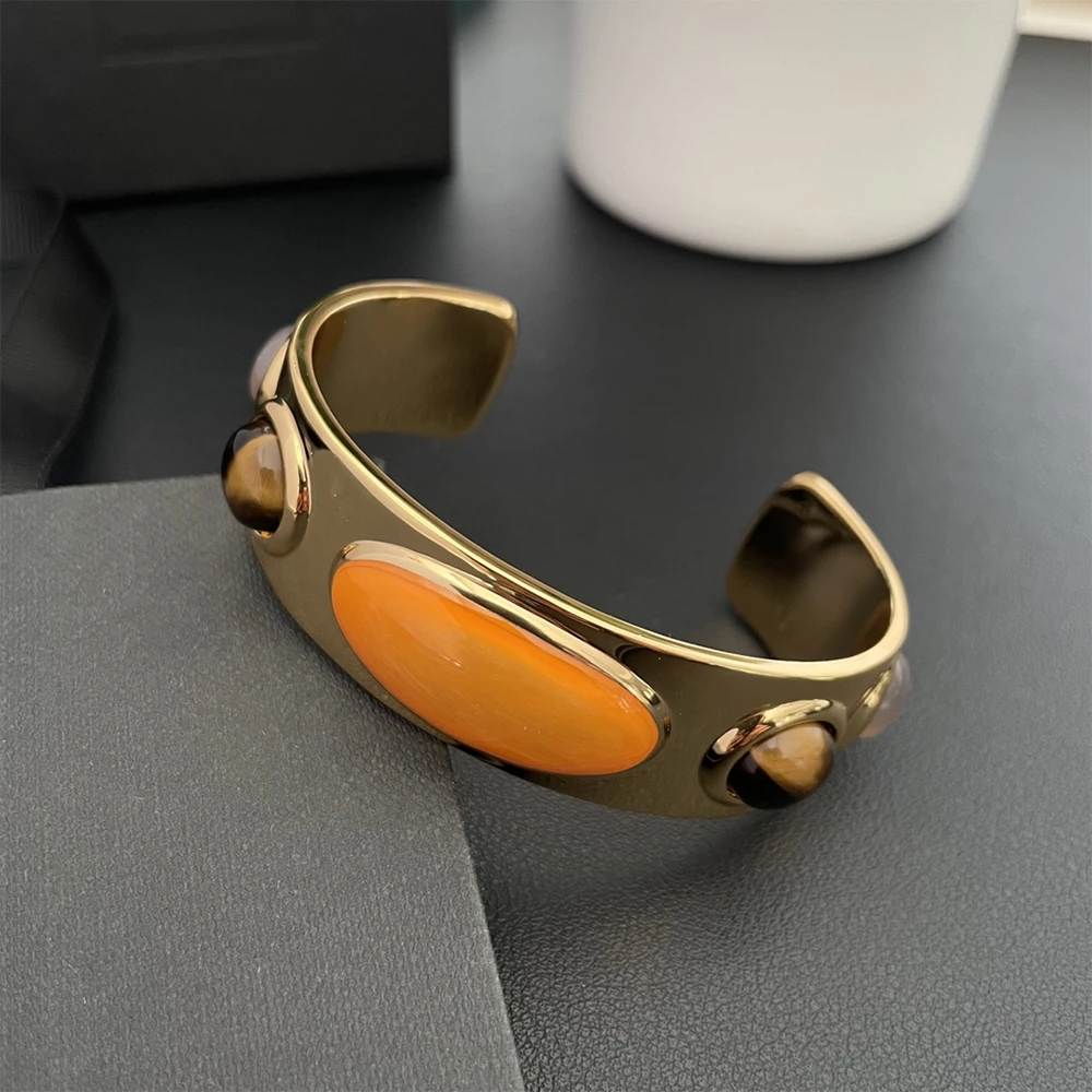 Французский дизайнерский бренд, Винтажный Золотой браслет из натурального камня, Женская Роскошная бижутерия высшего качества вечерние, подарок на день Святого Валентина
Французский дизайнерский бренд, Винтажный Золотой браслет из натурального камня, Женская Роскошная бижутерия высшего качества вечерние, подарок на день Святого Валентина