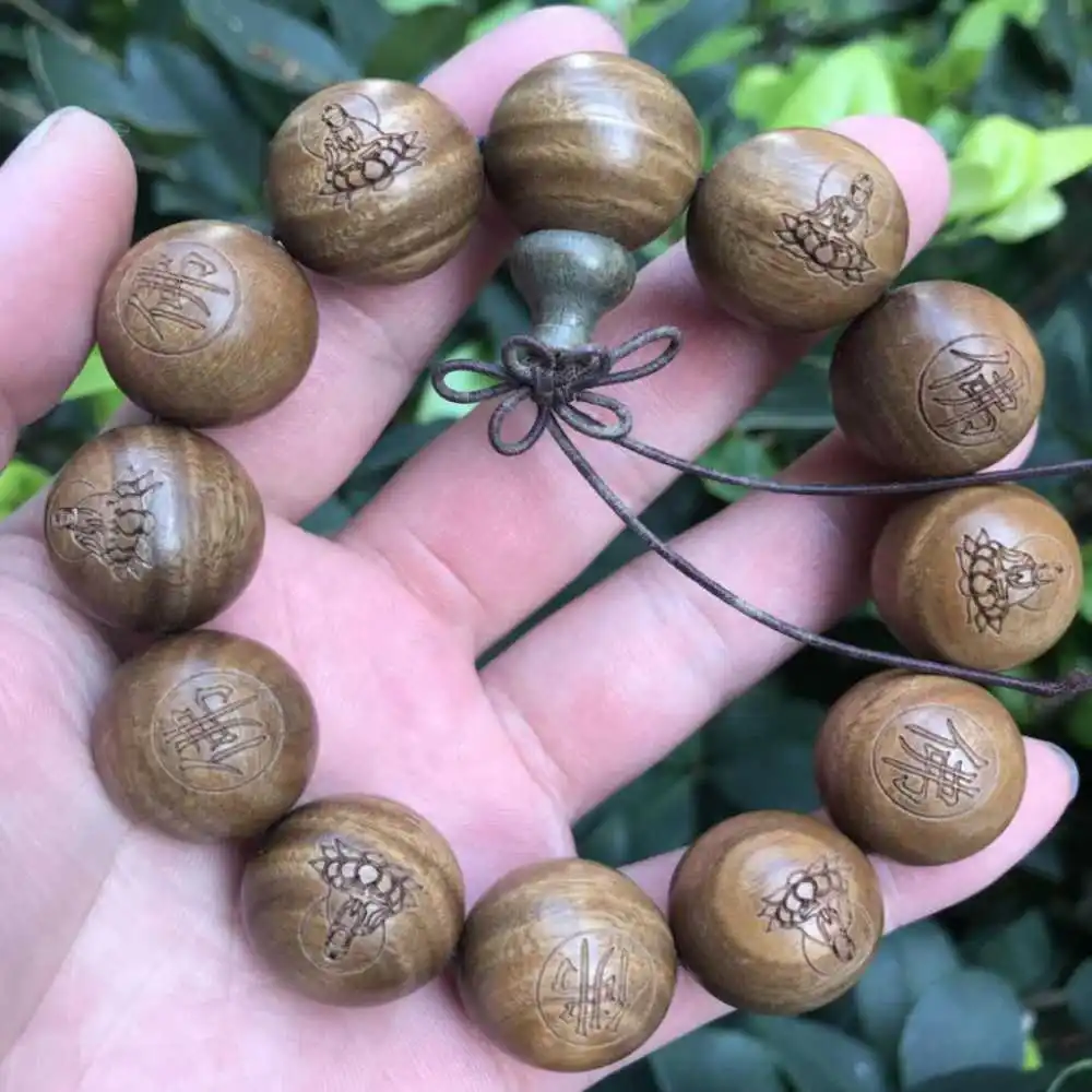 10MM Natural green sandalwood carved Avalokitesvara Bracelet Meditation Handmade Diy Beaded Mental Fancy Relief Wristband Yoga
10MM Natural green sandalwood carved Avalokitesvara Bracelet Meditation Handmade Diy Beaded Mental Fancy Relief Wristband Yoga