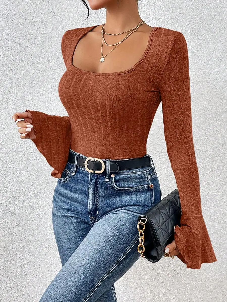 Square Neck Flare Sleeve Knitted Top For Women
Square Neck Flare Sleeve Knitted Top For Women