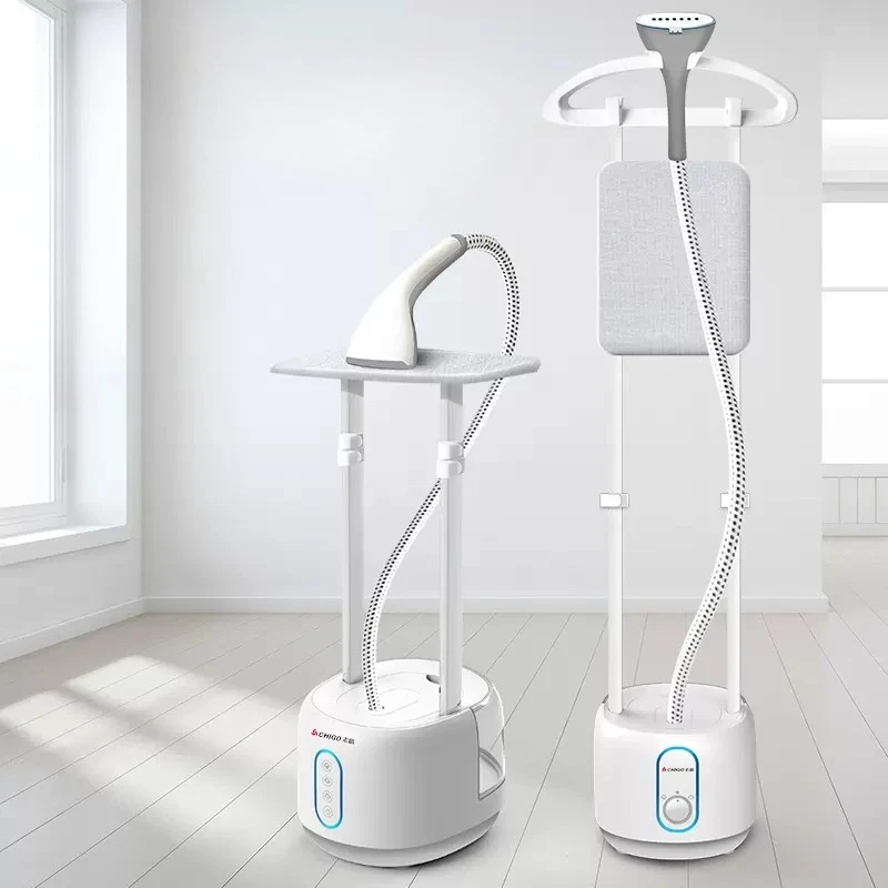 Большой отпариватель для одежды, вертикальный паровой утюг и отпариватель для подвешивания одежды со резервуаром объемом 3,2 л, насадки из нержавеющей стали для мощного пара
Большой отпариватель для одежды, вертикальный паровой утюг и отпариватель для подвешивания одежды со резервуаром объемом 3,2 л, насадки из нержавеющей стали для мощного пара