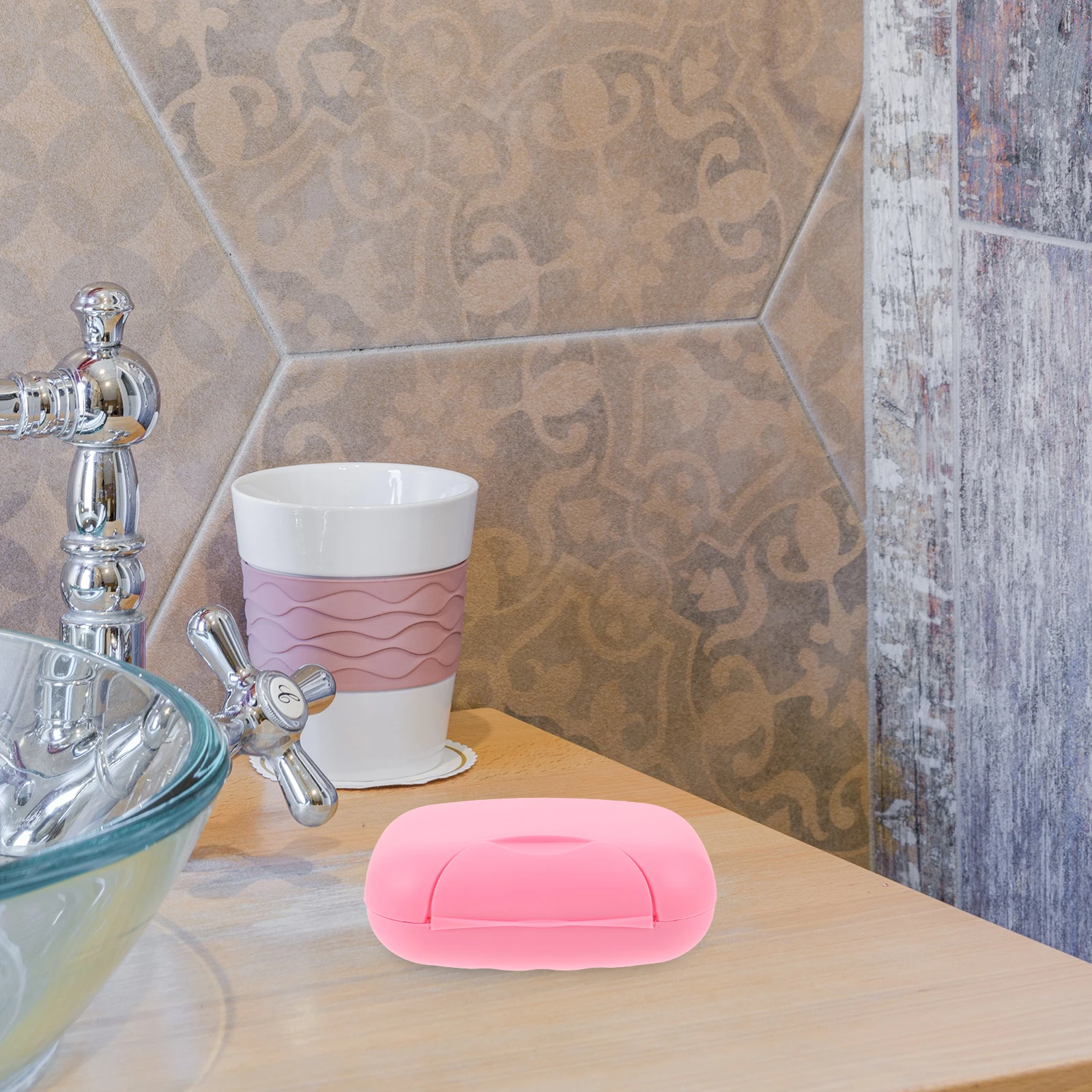 Portable Soap Dish Box Travel Sealed Case Size L Pink PP Plastic Locking Compact Lightweight Home Outdoor Hiking Camping
Portable Soap Dish Box Travel Sealed Case Size L Pink PP Plastic Locking Compact Lightweight Home Outdoor Hiking Camping