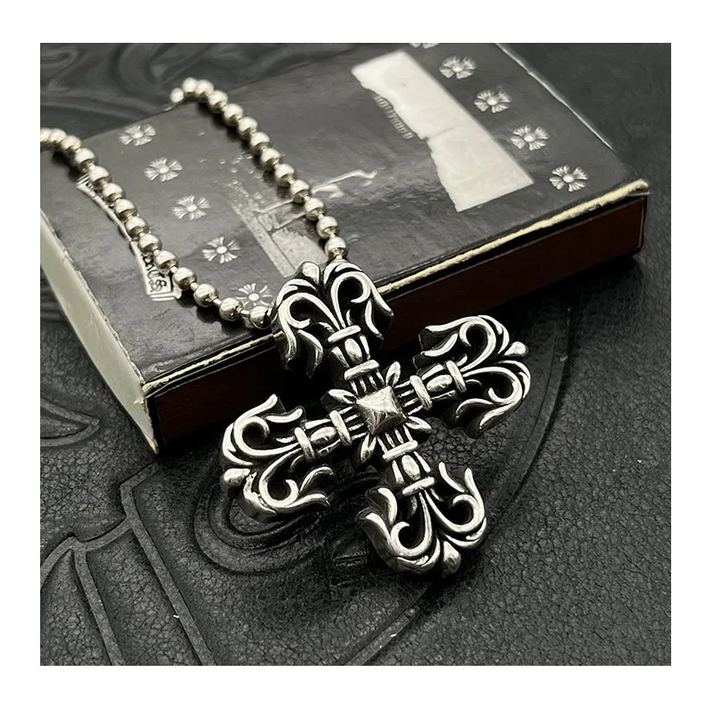 Accessories Punk Hip Hop Thai Silver Vintage Medium Square Flame Cross Necklace Premium Autumn and Winter Sweater Chain
Accessories Punk Hip Hop Thai Silver Vintage Medium Square Flame Cross Necklace Premium Autumn and Winter Sweater Chain