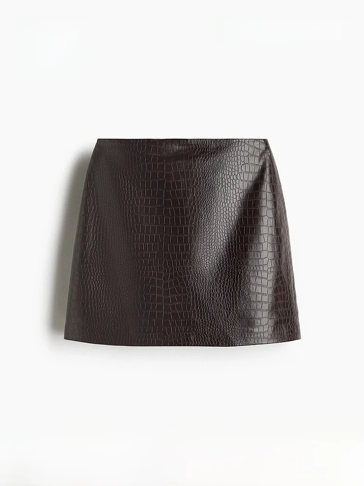 Summer New Women's Painted Surface Fabric Half Skirt H&M Casual Style H-Shape Standard Fit PU Pleated Skirt for Ladies
Summer New Women's Painted Surface Fabric Half Skirt H&M Casual Style H-Shape Standard Fit PU Pleated Skirt for Ladies