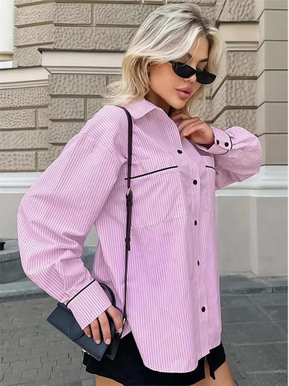 Faionable Striped Loose Women's irt Jaet French Sle Long Sve Polyester Polyester Fiber Flip Collar Regular Length
Faionable Striped Loose Women's irt Jaet French Sle Long Sve Polyester Polyester Fiber Flip Collar Regular Length