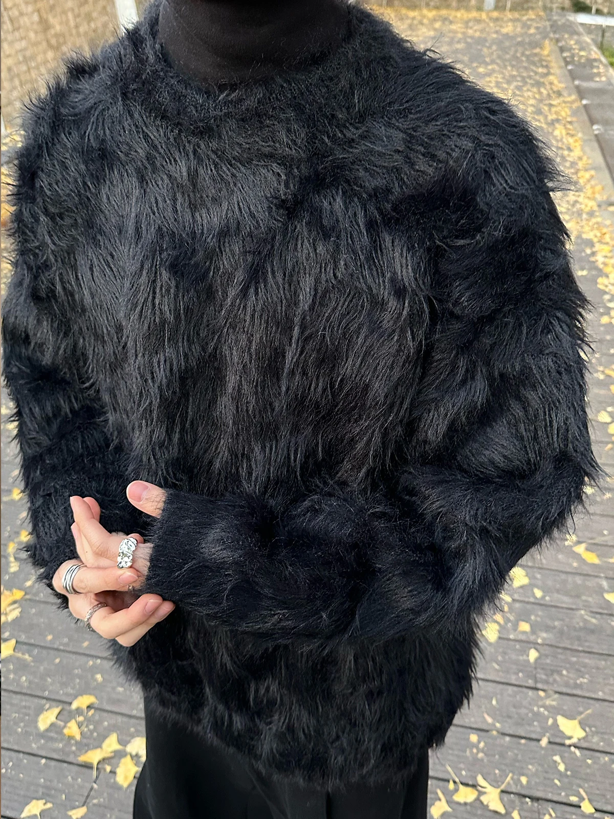 Осенне-зимний утепленный мужской свитер из норкового бархата, однотонный, универсальный, с круглым вырезом, в стиле ретро, для подростков, вязаный, в уличном стиле
Осенне-зимний утепленный мужской свитер из норкового бархата, однотонный, универсальный, с круглым вырезом, в стиле ретро, для подростков, вязаный, в уличном стиле