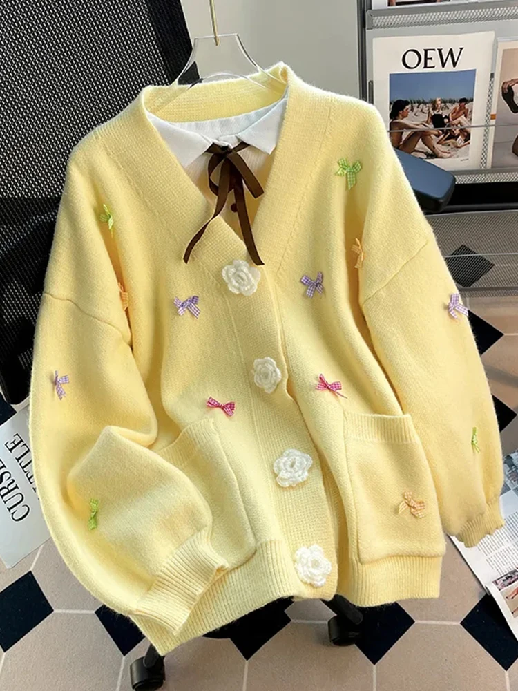 3D Floral Sweet Bow Cardigan Sweaters Women Preppy Style Loose V Neck Korean Knitted Jacket Casual Fashion Long Sleeve Fall Tops
3D Floral Sweet Bow Cardigan Sweaters Women Preppy Style Loose V Neck Korean Knitted Jacket Casual Fashion Long Sleeve Fall Tops