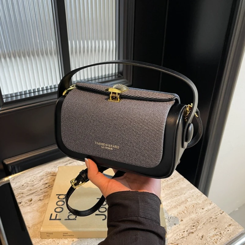 New Korean Style Trendy Small Square Bag, Crossbody Bag, and Textured Single Shoulder Women's Bags for 2025
New Korean Style Trendy Small Square Bag, Crossbody Bag, and Textured Single Shoulder Women's Bags for 2025