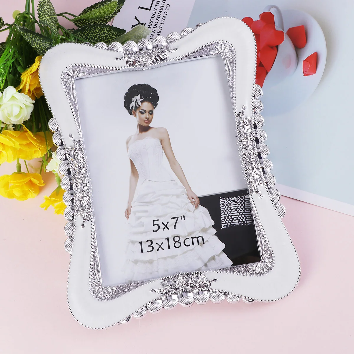 White Wedding Photo Frame 7 Inches Resin Romantic Style Desktop Bedroom Living Room Couple Family Home Display
White Wedding Photo Frame 7 Inches Resin Romantic Style Desktop Bedroom Living Room Couple Family Home Display