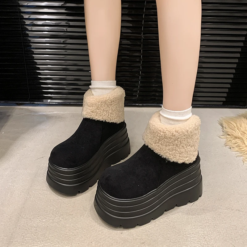Женские зимние ботинки на меху 10 см, замшевые хлопковые туфли на высоком каблуке, короткие плюшевые повседневные ботильоны на платформе, тренд 2026, зимние теплые ботинки
Женские зимние ботинки на меху 10 см, замшевые хлопковые туфли на высоком каблуке, короткие плюшевые повседневные ботильоны на платформе, тренд 2026, зимние теплые ботинки