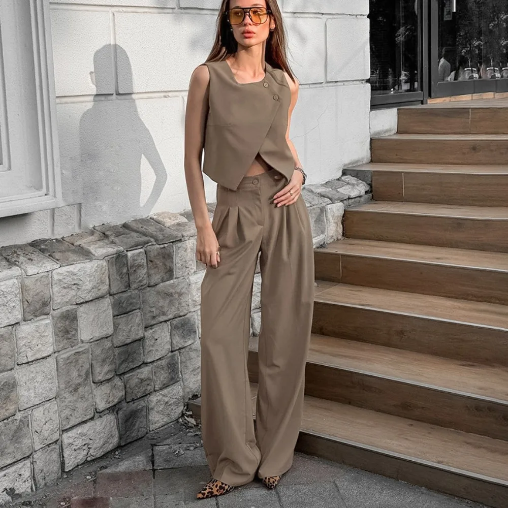 Fashion Retro Khaki Sleeveless Vest Pants Suit Spring and Summer Women Simple Asymmetric Loose Top High Waist Wide Leg Pants Set
Fashion Retro Khaki Sleeveless Vest Pants Suit Spring and Summer Women Simple Asymmetric Loose Top High Waist Wide Leg Pants Set