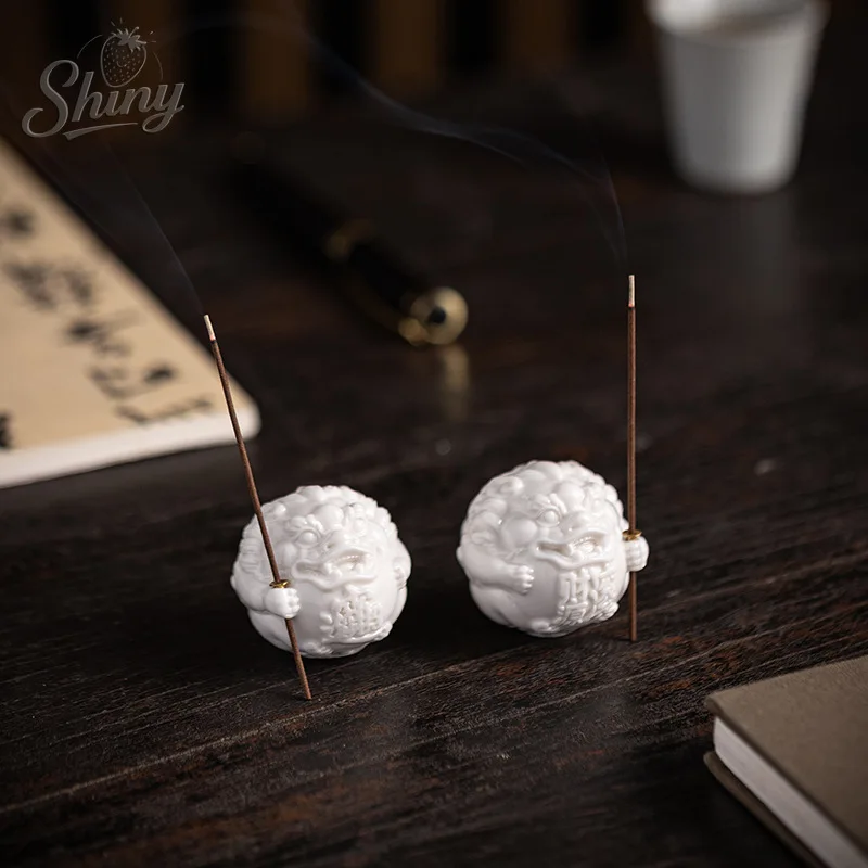White Porcelain Inviting Wealth Brave Incense Stick Incense Burner Home Interior Decoration Incense Holder Desktop Ornaments
White Porcelain Inviting Wealth Brave Incense Stick Incense Burner Home Interior Decoration Incense Holder Desktop Ornaments