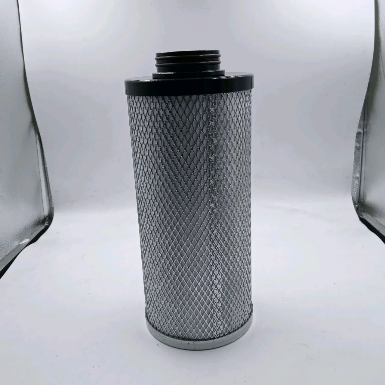 200ECH035 Oil-separator Industrial Air Compressor Parts
200ECH035 Oil-separator Industrial Air Compressor Parts