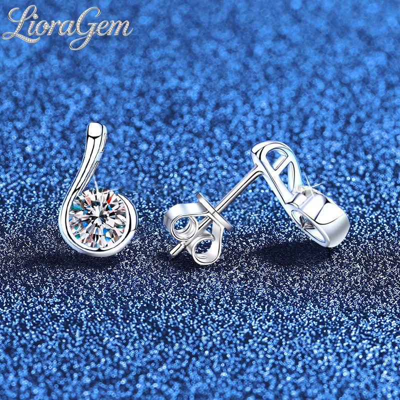 LioraGem Elegant Musical Note Moissanite Stud Earrings for Women, 0.5 Carat Moissanite Number 6 Shape Stud Platinum PT950 Stamp
LioraGem Elegant Musical Note Moissanite Stud Earrings for Women, 0.5 Carat Moissanite Number 6 Shape Stud Platinum PT950 Stamp