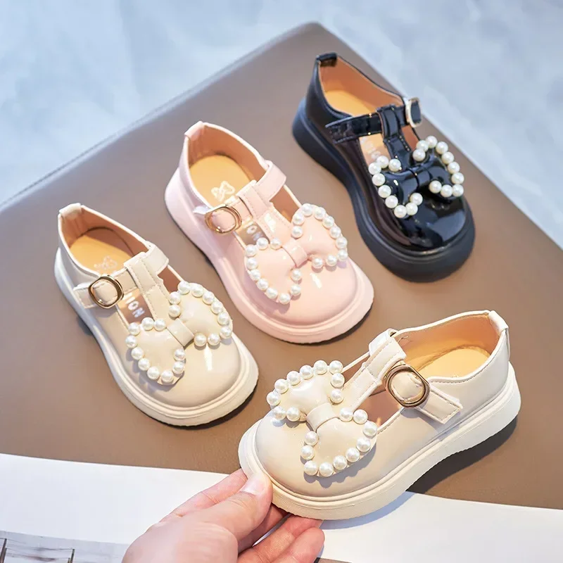 Spring Autumn Girls Leather Shoes with Bow-knot Pearls Beading Princess Sweet Cute Soft Comfortable Children Flats Kids Shoes
Spring Autumn Girls Leather Shoes with Bow-knot Pearls Beading Princess Sweet Cute Soft Comfortable Children Flats Kids Shoes