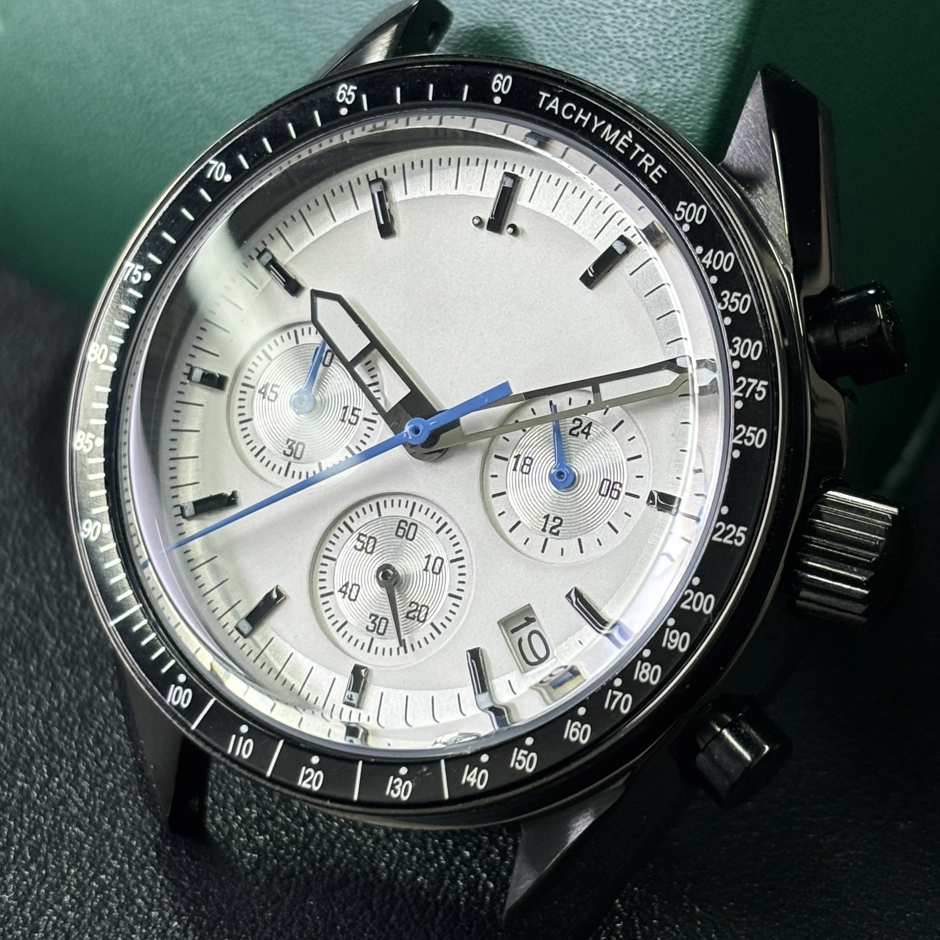 39.7mm men's watches moonswatch VK63 watch aluminum bezel watch VK63 movement High precision vk63 case moon watches mission
39.7mm men's watches moonswatch VK63 watch aluminum bezel watch VK63 movement High precision vk63 case moon watches mission