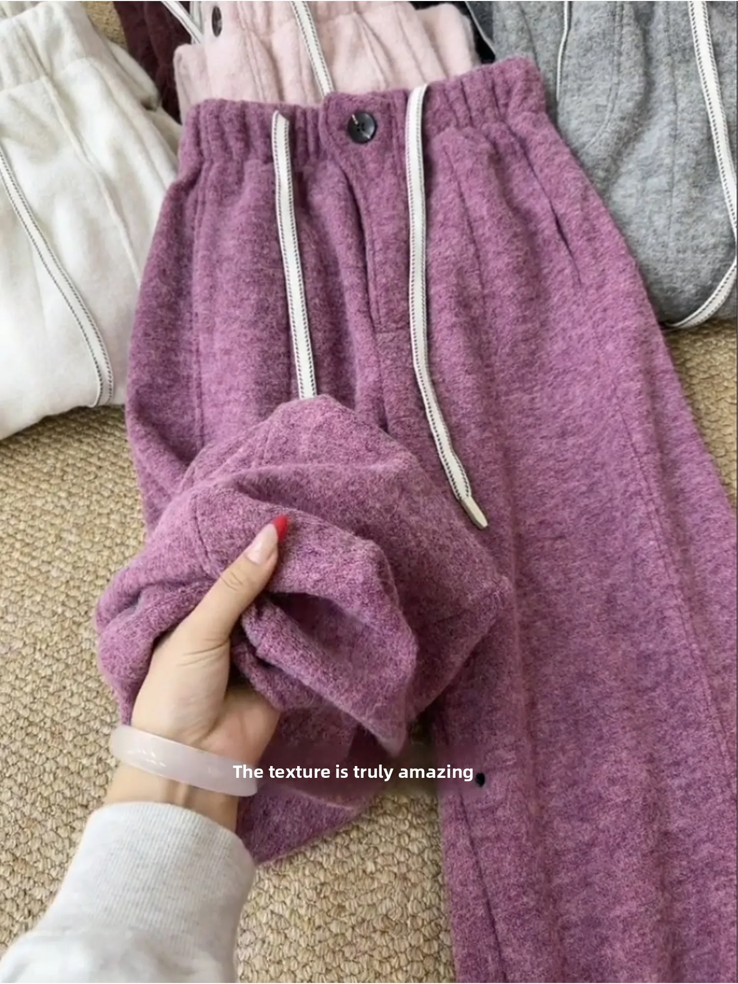Surprisingly Good Looking Thick Plush Soft Skin-friendly Wide Leg Pants Women's Autumn Winter Lazy Draping Straight Long Trou...
Surprisingly Good Looking Thick Plush Soft Skin-friendly Wide Leg Pants Women's Autumn Winter Lazy Draping Straight Long Trou...