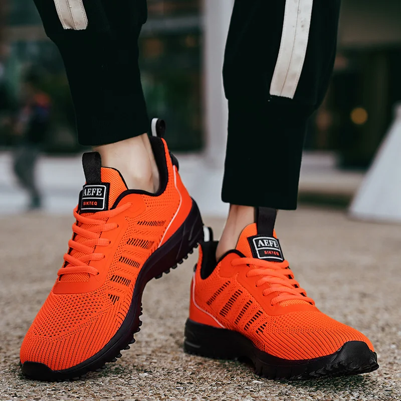 Men Classic Retro Running Shoes High Quality Breathable Lightweight Casual Sneakers Fashion Walking Sport Footwear
Men Classic Retro Running Shoes High Quality Breathable Lightweight Casual Sneakers Fashion Walking Sport Footwear