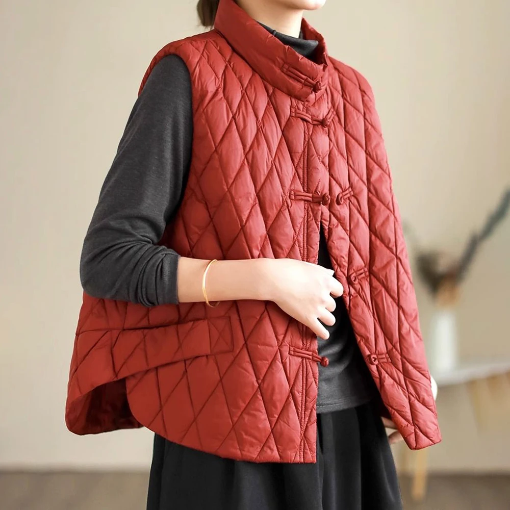 2025 autumn and winter new products fashion retro ethnic style buckle down cotton clothes vest warm versatile vest women
2025 autumn and winter new products fashion retro ethnic style buckle down cotton clothes vest warm versatile vest women