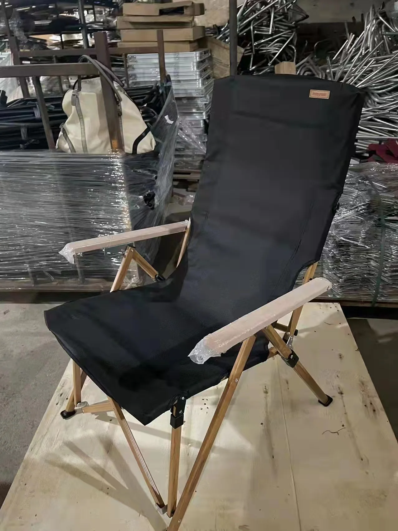 Creative Portable Folding Adjustable Chair Outdoor Leisure Aluminum Chair BBQ Fishing Chair
Creative Portable Folding Adjustable Chair Outdoor Leisure Aluminum Chair BBQ Fishing Chair