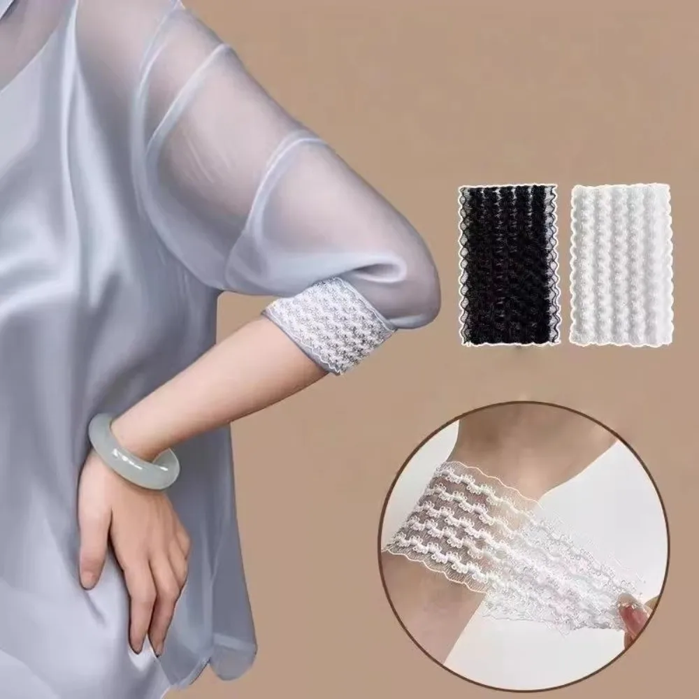 Soft Lace Decorative Sleeve Cuff Sew-Free Elastic Stretchable Cuff Fixing Strap Sleeve Tightener Women's Fashion Accessories
Soft Lace Decorative Sleeve Cuff Sew-Free Elastic Stretchable Cuff Fixing Strap Sleeve Tightener Women's Fashion Accessories