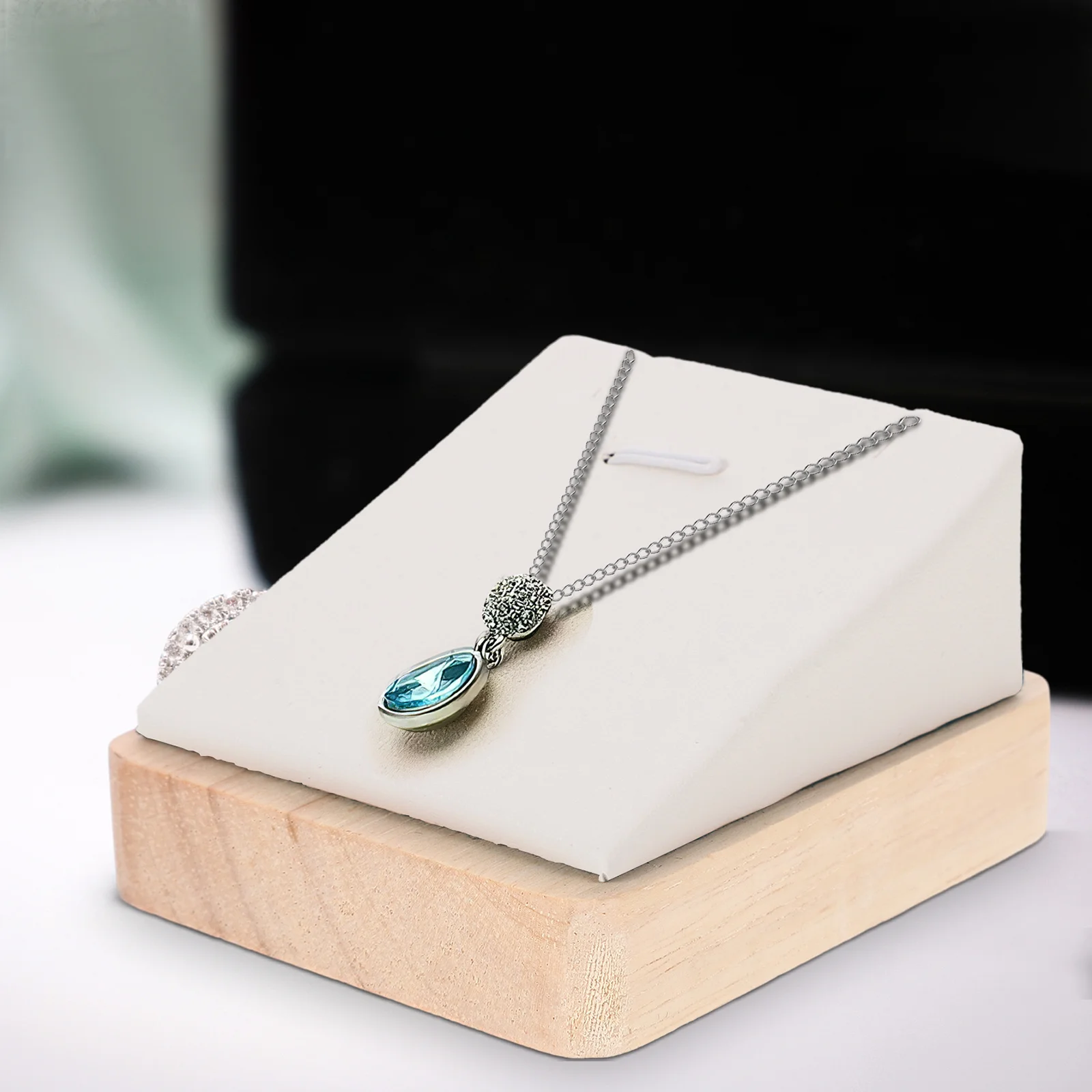 Jewelry Display Rack Necklace Holder Stand Compact Organizer For Selling Portable Necklace Showcase Display Stand Jewelry
Jewelry Display Rack Necklace Holder Stand Compact Organizer For Selling Portable Necklace Showcase Display Stand Jewelry