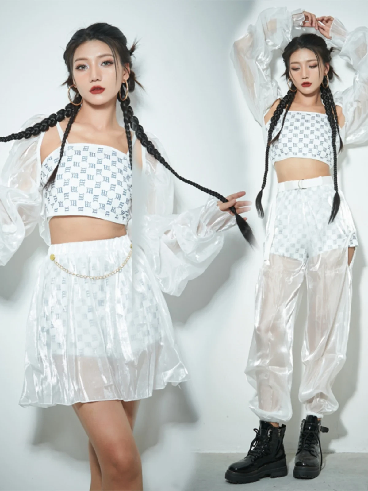 Korean girl group NMIXX's same performance outfit, singing costume, street dance jazz dance student performance costume
Korean girl group NMIXX's same performance outfit, singing costume, street dance jazz dance student performance costume