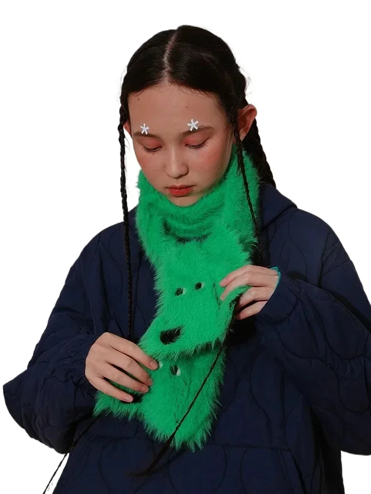 Ladies' Autumn Winter Warm Scarf Niche Design Dog Jacquard Long Knitted Scarf Soft Sticky Fur Green Scarf
Ladies' Autumn Winter Warm Scarf Niche Design Dog Jacquard Long Knitted Scarf Soft Sticky Fur Green Scarf
