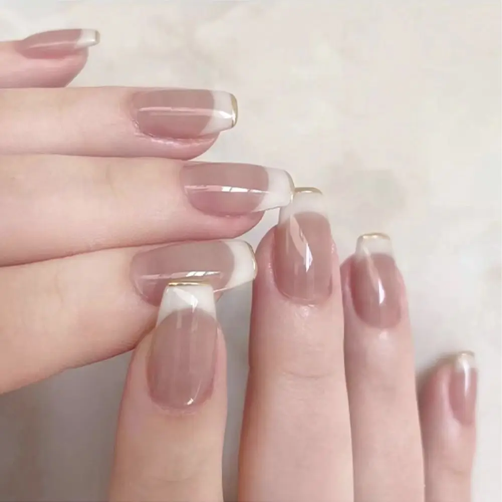24PCS/BOX Line Rhinrhinos False Nail Gradient Glitter Gold Tinfoil Press on Nails with Jelly Stickers Full Cover Fake Nail
24PCS/BOX Line Rhinrhinos False Nail Gradient Glitter Gold Tinfoil Press on Nails with Jelly Stickers Full Cover Fake Nail