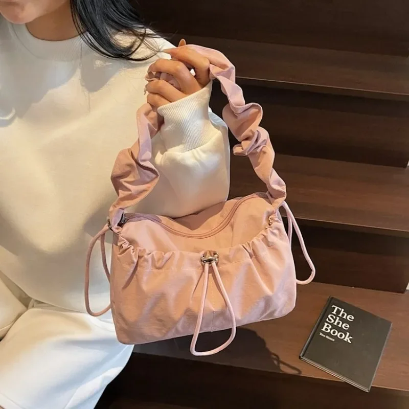 Trendy Fashion Diaper Bags: Women's Best Large Capacity Leather Tote, Simple Elegant Commuter Bag With Minimalist Vintage Style
Trendy Fashion Diaper Bags: Women's Best Large Capacity Leather Tote, Simple Elegant Commuter Bag With Minimalist Vintage Style