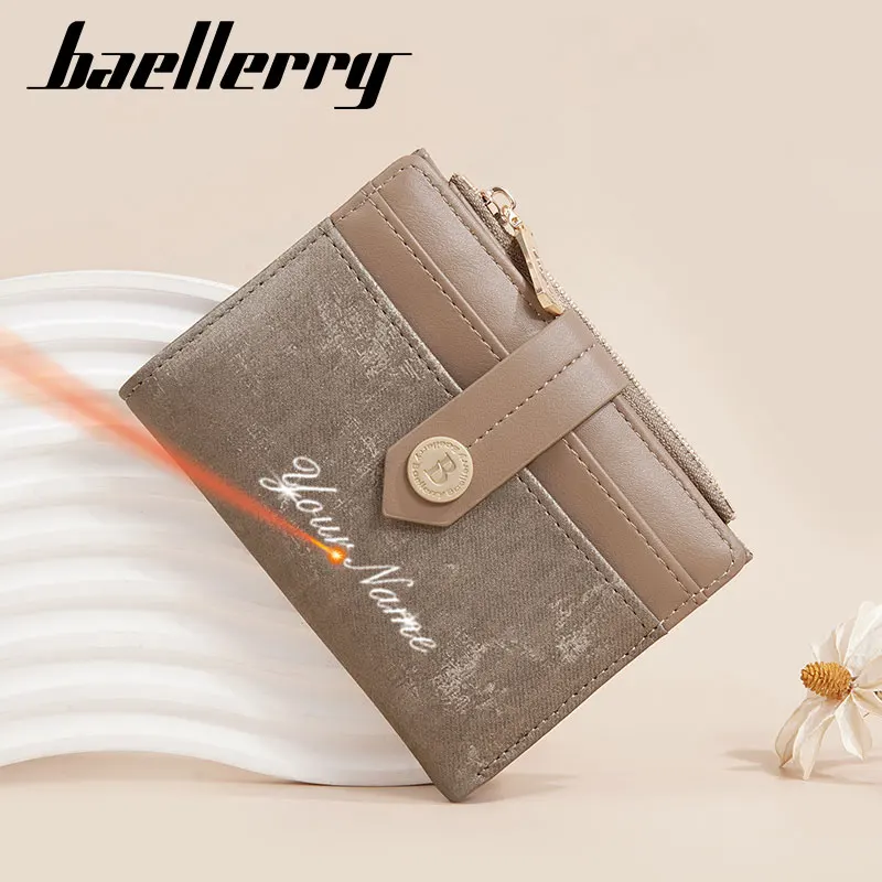 Новые женские кошельки Baellerry с гравировкой имени, держатель для карт на молнии, женские кошельки, карман для монет, высококачественный кошелек с застежкой для девочек
Новые женские кошельки Baellerry с гравировкой имени, держатель для карт на молнии, женские кошельки, карман для монет, высококачественный кошелек с застежкой для девочек