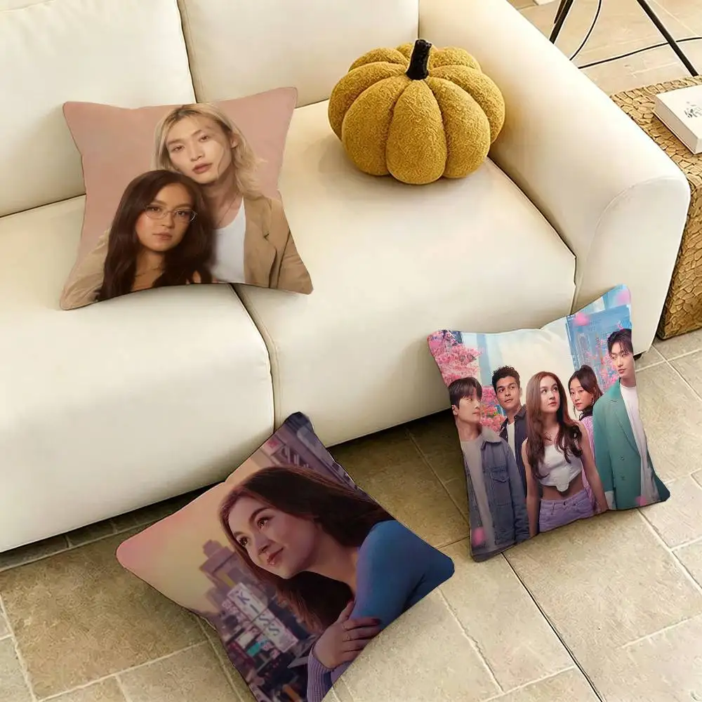 TV XO Kitty A-Anna Cathcart Square Double-Sided printed Pillow Case Bedroom Bedside Pillow Sofa Cushion Cover Gift
TV XO Kitty A-Anna Cathcart Square Double-Sided printed Pillow Case Bedroom Bedside Pillow Sofa Cushion Cover Gift