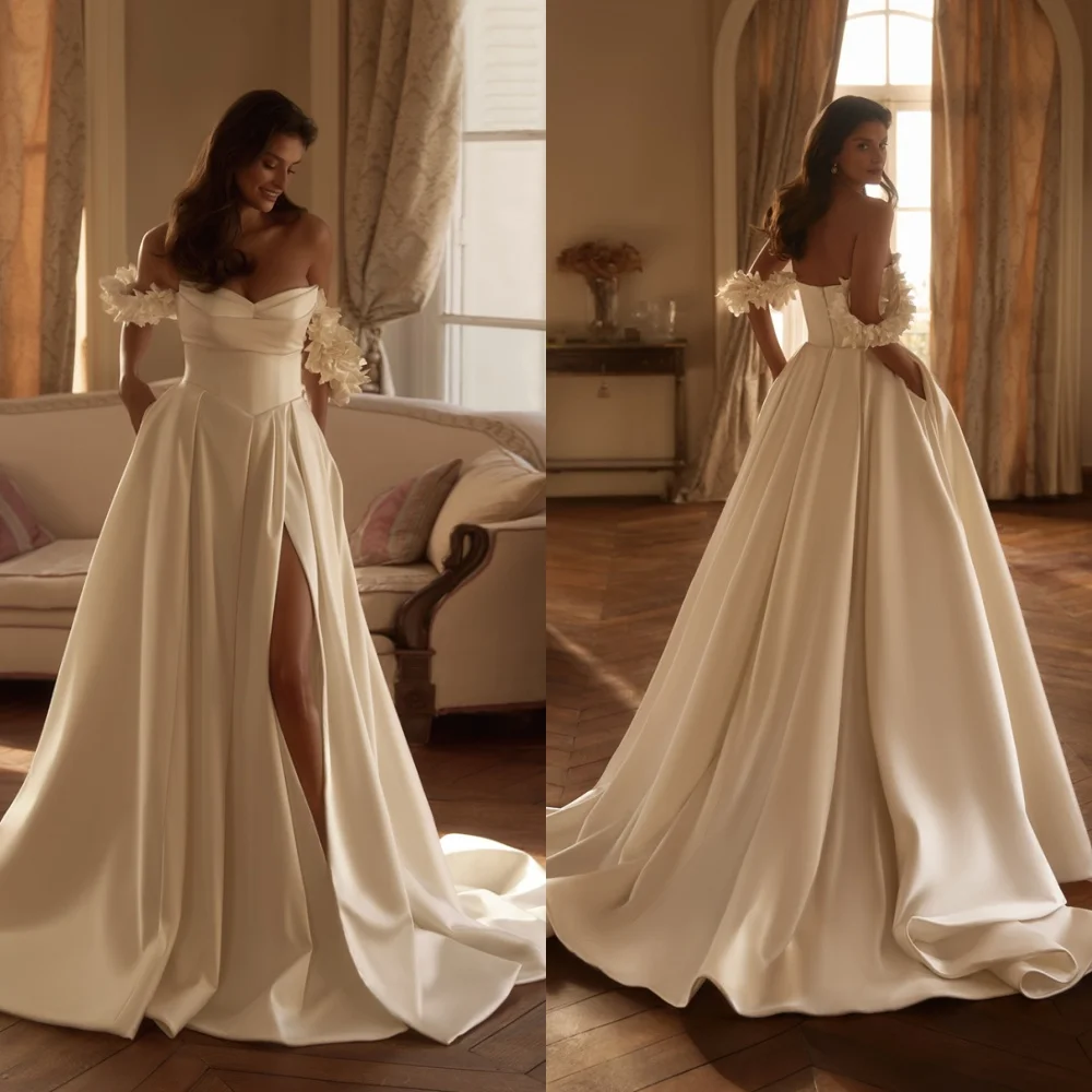 Customized White Satin Bridal Gowns Temperament Strapless Off the Shoulder Wedding Dress Chapel Train Zipper Back Dresses
Customized White Satin Bridal Gowns Temperament Strapless Off the Shoulder Wedding Dress Chapel Train Zipper Back Dresses
