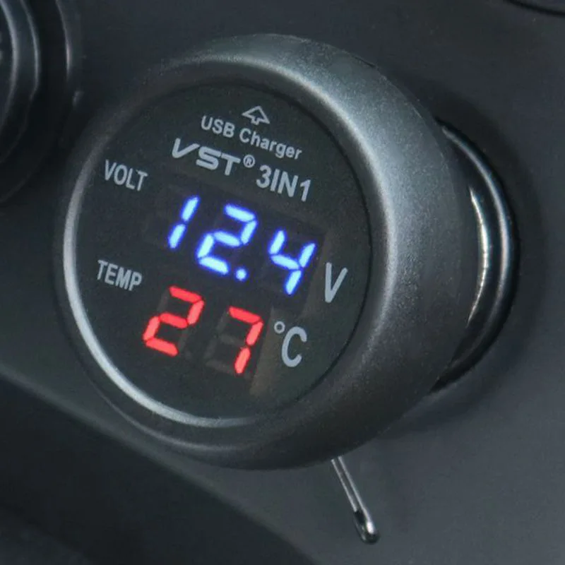 Automotive electronic voltage thermometer Car charger Three-in-one fast charging In-line car charger One piece
Automotive electronic voltage thermometer Car charger Three-in-one fast charging In-line car charger One piece