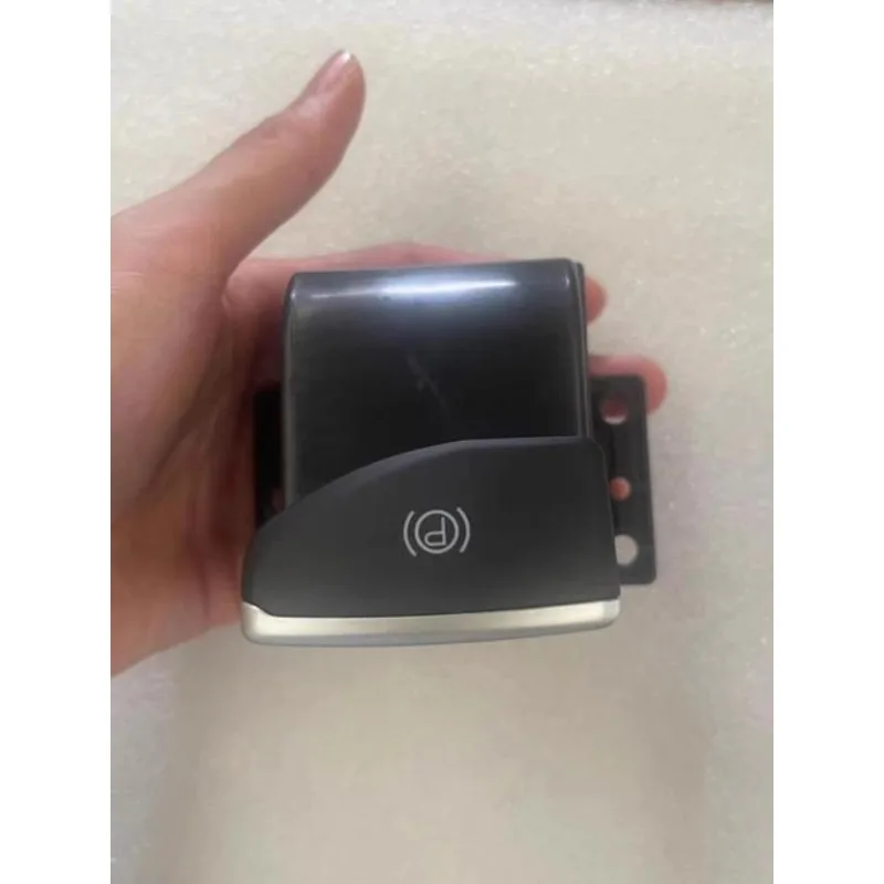 Genuine Electronic Handbrake Push-button Control Switch for Aeolus E70 AX7 2018 2015-2017 2019-2020 Figzero
Genuine Electronic Handbrake Push-button Control Switch for Aeolus E70 AX7 2018 2015-2017 2019-2020 Figzero