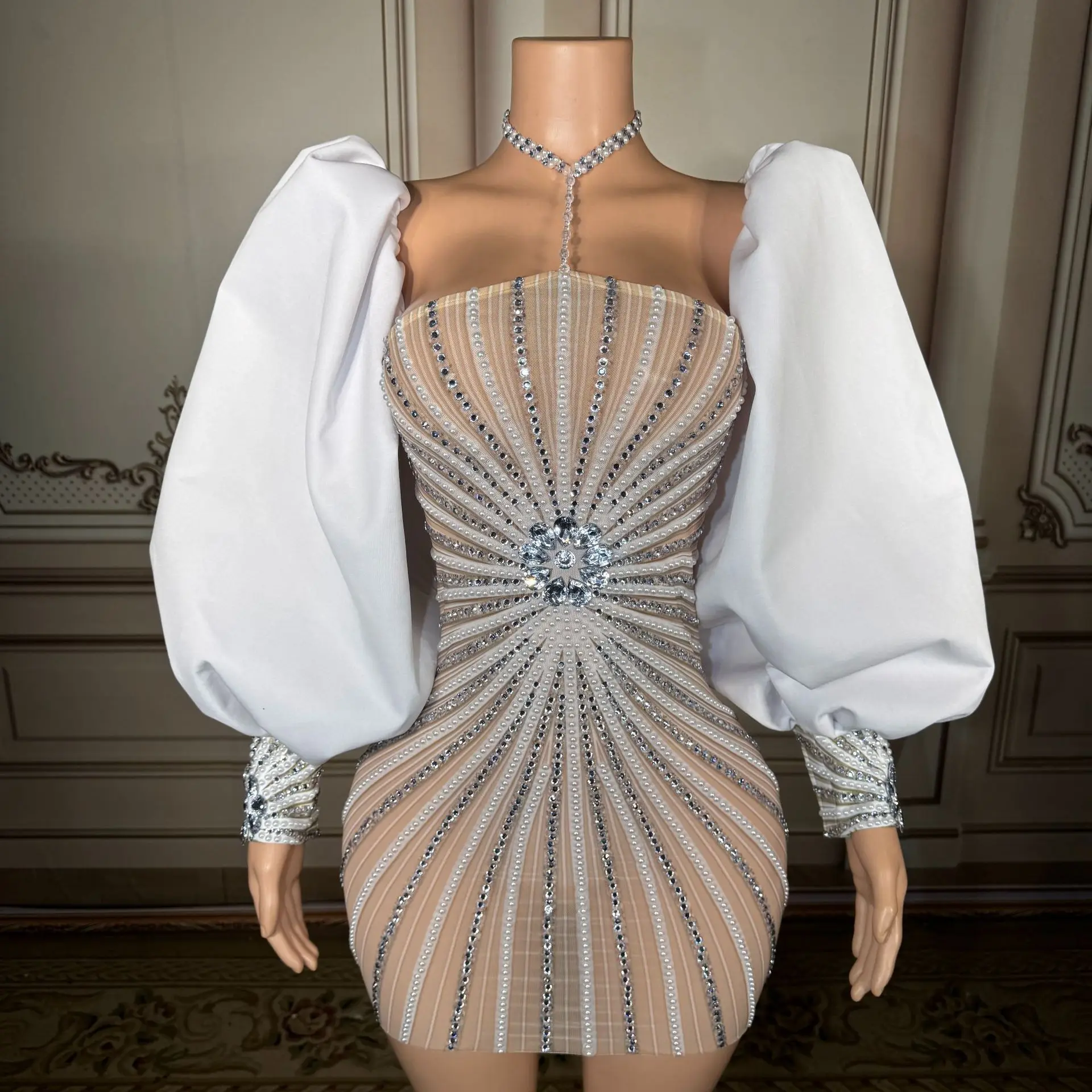 Lantern sleeve necked short dress with a flared skirt full-skirted dress birthday party banquet model walk show evening gown
Lantern sleeve necked short dress with a flared skirt full-skirted dress birthday party banquet model walk show evening gown