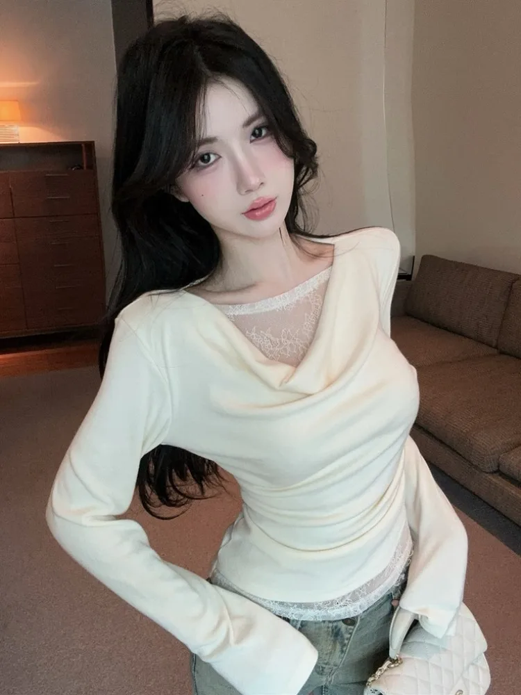 White Lace Trim Long Sleeve Base Shirt Women's Autumn Winter Inner Wear Pure Desire Spicy Short Shoulder Slope Style Top
White Lace Trim Long Sleeve Base Shirt Women's Autumn Winter Inner Wear Pure Desire Spicy Short Shoulder Slope Style Top