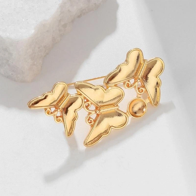 F2TD Exquisite Butterfly Pins Beautifully Crafted Butterfly Brooch Accessory Lapel Pin for Elegant Outfits
F2TD Exquisite Butterfly Pins Beautifully Crafted Butterfly Brooch Accessory Lapel Pin for Elegant Outfits